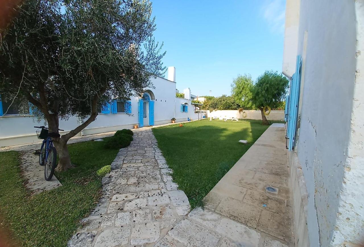 Bed and Breakfast Villino Tronchetto Bianco Мола-ди-Бари Экстерьер фото