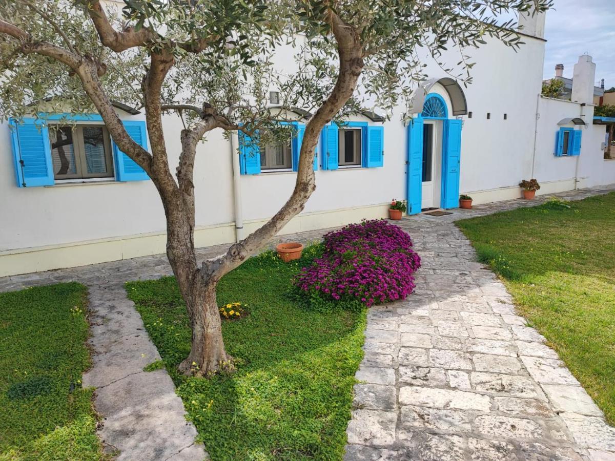 Bed and Breakfast Villino Tronchetto Bianco Мола-ди-Бари Экстерьер фото